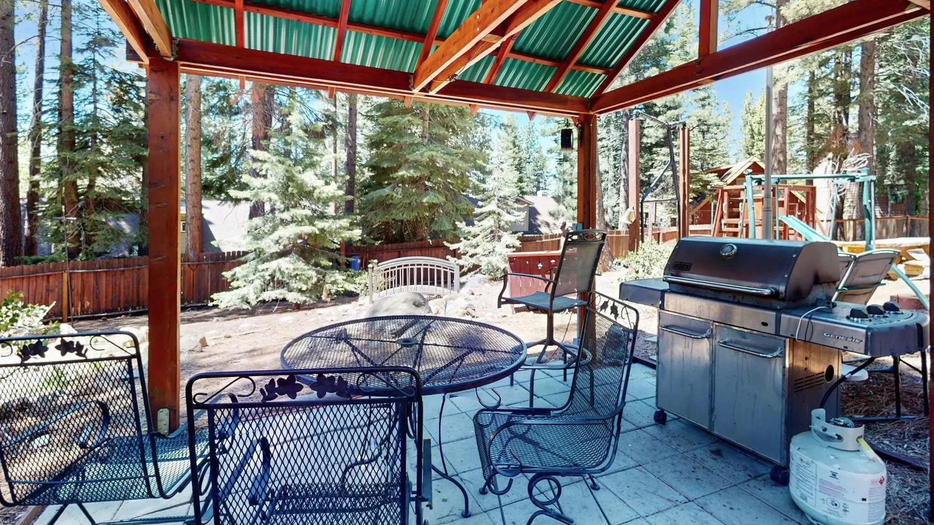 Backyard Oasis Villa South Lake Tahoe